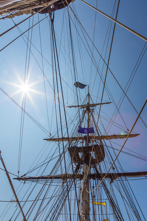 Great Day To Sail A Tall Ship Photograph by Dale Kincaid