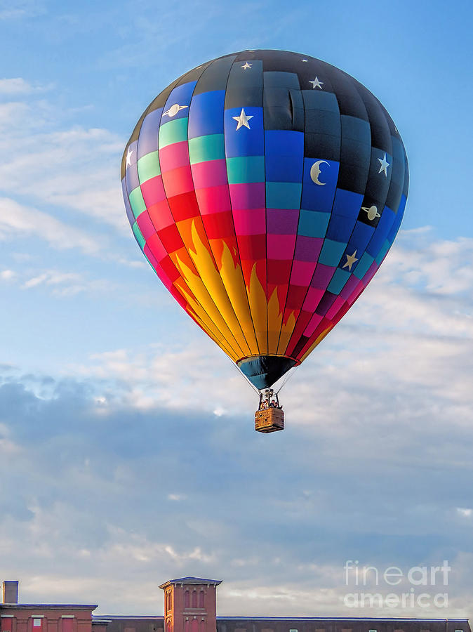 Great Falls Balloon Festival Twin Cities  Photograph by Janice Drew