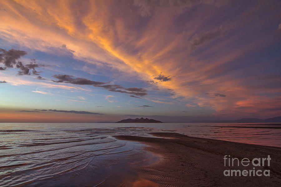 Great Salt Lake Sunset Over Antelope Island Photograph by Spencer Baugh