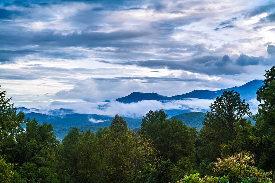 Great Smoky Mountains Photograph by Chuck De La Rosa