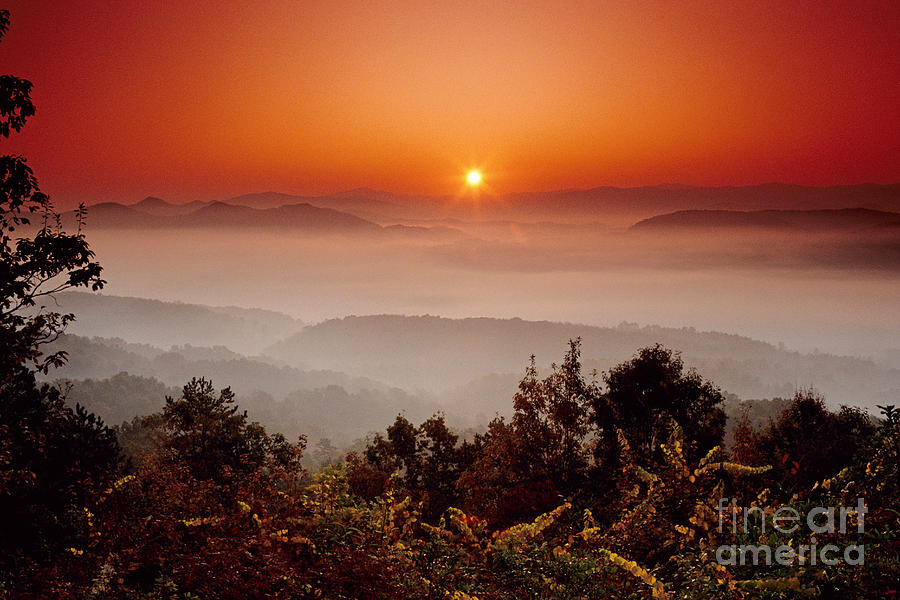 Great Smoky Mountains Np At Sunrise Photograph by James H. Robinson