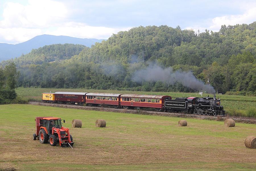 Great Smoky Mountains Railroad 40 Photograph by Joseph C Hinson