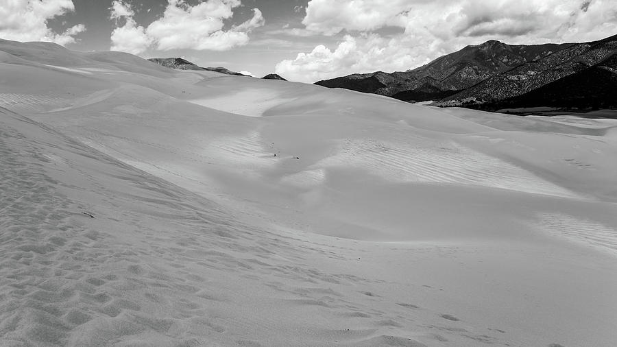 Great_Sand_Dunes_NP04bw Photograph by Kent Nancollas