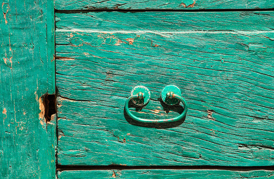 Green Door Handle of Tuscany Photograph by David Letts