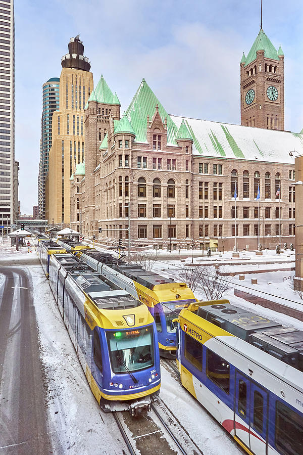 Green Line train leaves Minneapolis City Hall Photograph by Jim Hughes