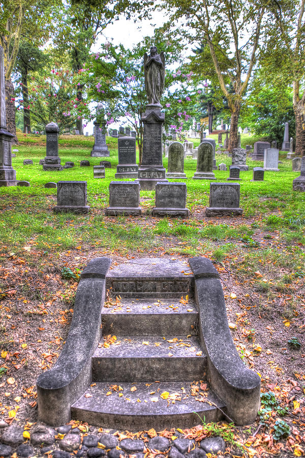 New York City Photograph - Green-Wood Cemetery 16 by Randy Aveille