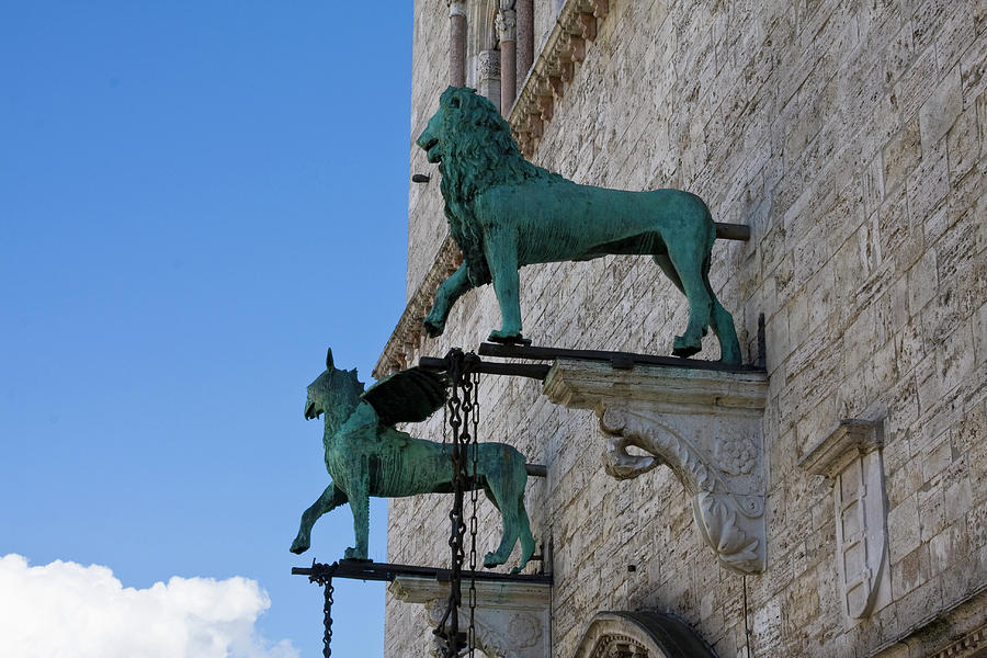 Griffin and Lion Statues Photograph by Sally Weigand