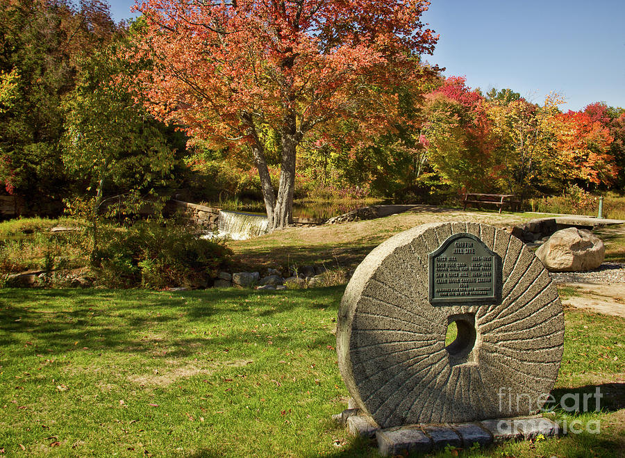 Fall In New Hampshire Photograph - Griffin Grist Mill by Diana Nault