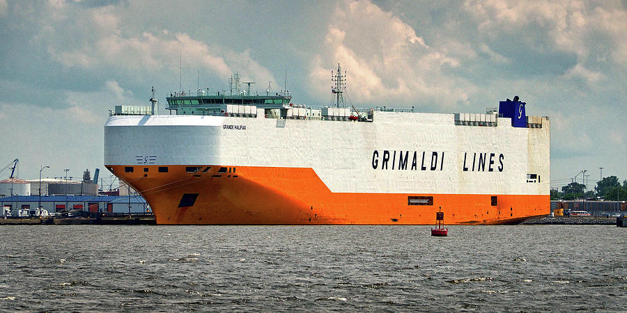 Grimaldi Lines Grande Halifax 9784051 at Curtis Bay Photograph by Bill Swartwout