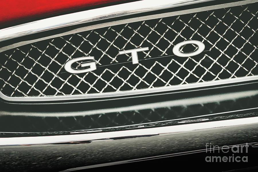 GTO Grill Photograph by Colleen Kammerer