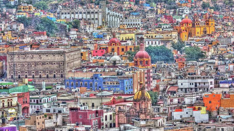 Guanajuato Centro, Mexico Photograph by Robert McKinstry