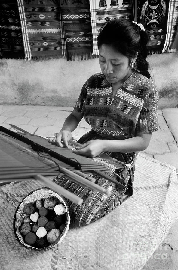 Black And White Photograph - Guatemala_4-6 by Craig Lovell