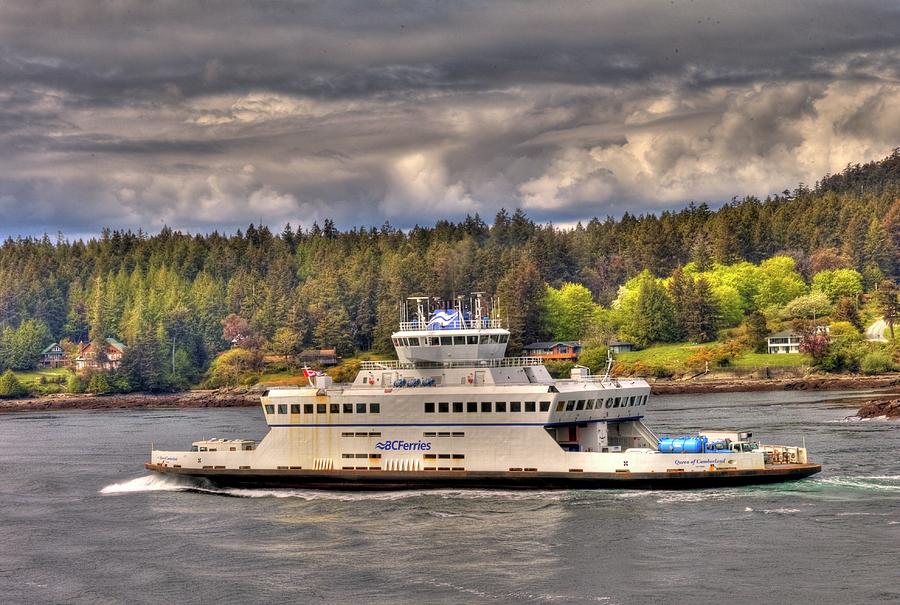 Bc Ferries Photograph - Gulf Islands 7 by Lawrence Christopher