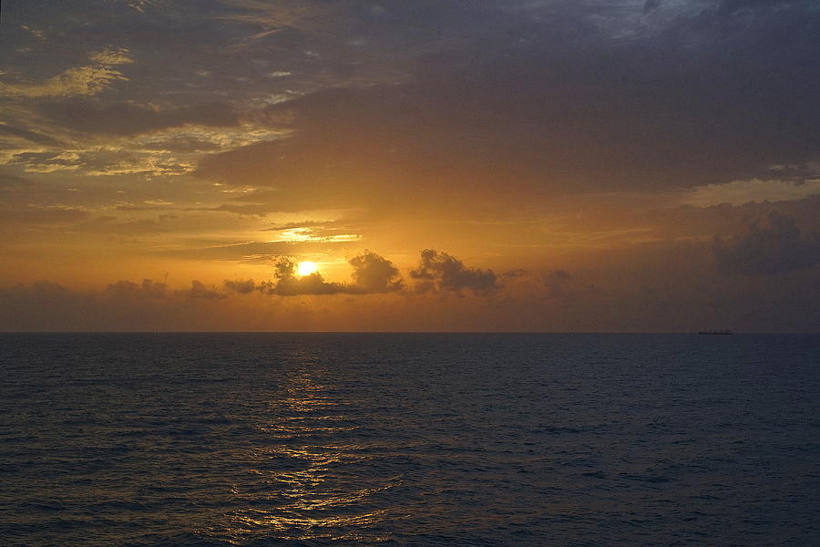 Gulf of Mexico Sunset Photograph by Laurie Perry