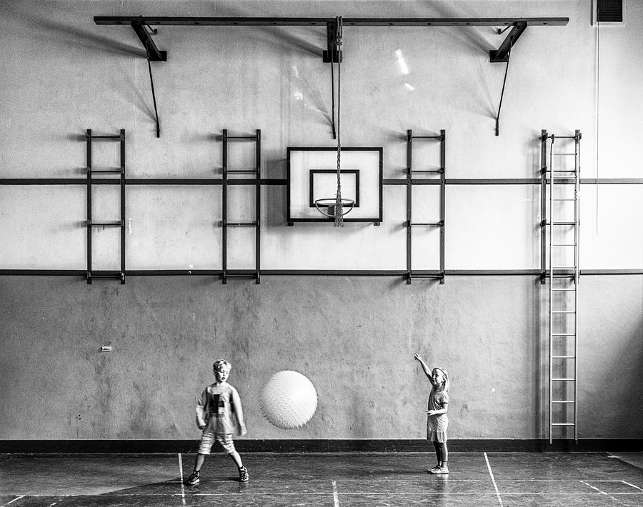 Black And White Photograph - Gym by Susanne Stoop