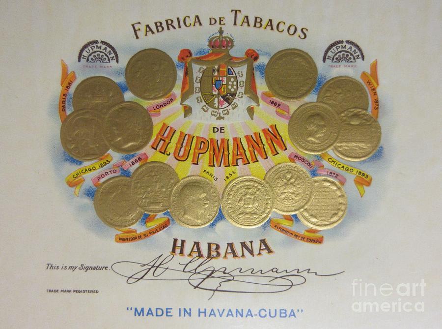 Famous Cigars Painting - H Upmann Cigars by Pd