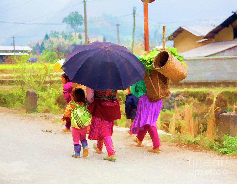 Ha Giang Family Paint Photograph by Chuck Kuhn