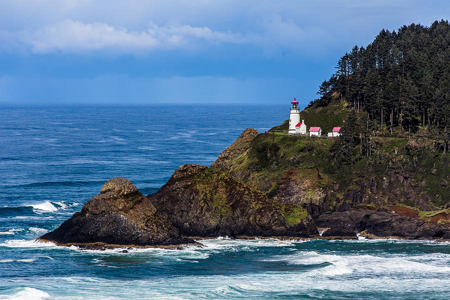Haceta Head Lighthouse Photograph by Scott Law
