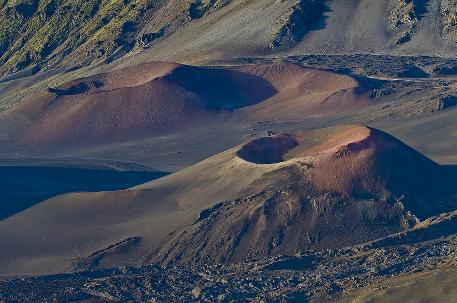 Haleakala Cinder Cones Photograph by Greg Vaughn - Fine Art America