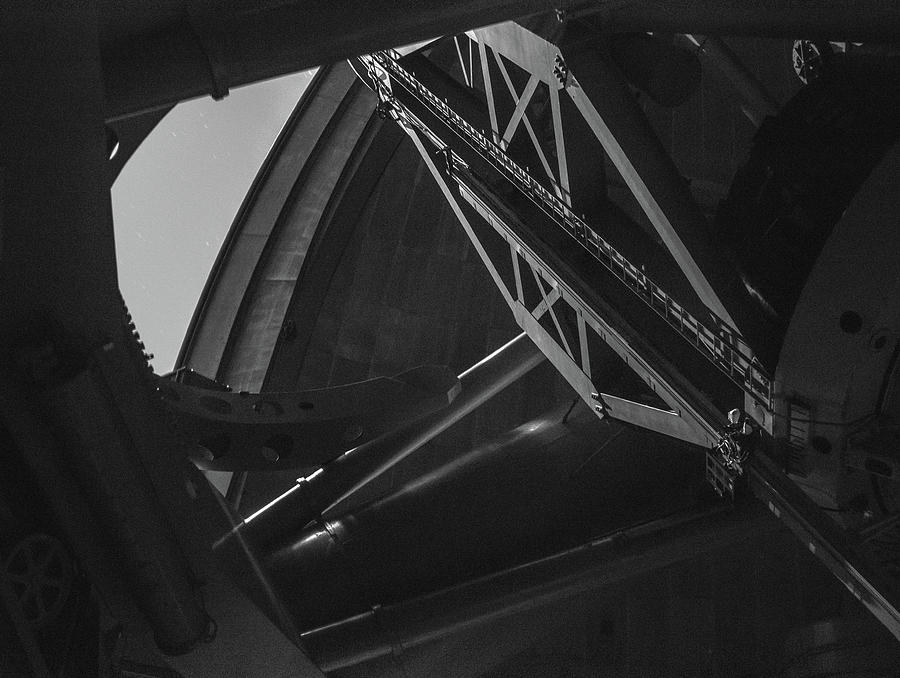 Hale Telescope Greyscale Photograph