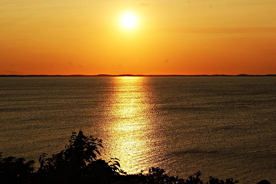 Halibut Point Sunset B Photograph by Joe Faherty