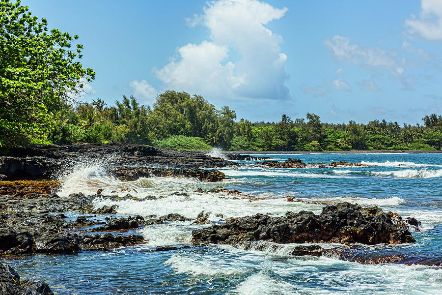 Hana Bay Photograph by Kelley King - Pixels