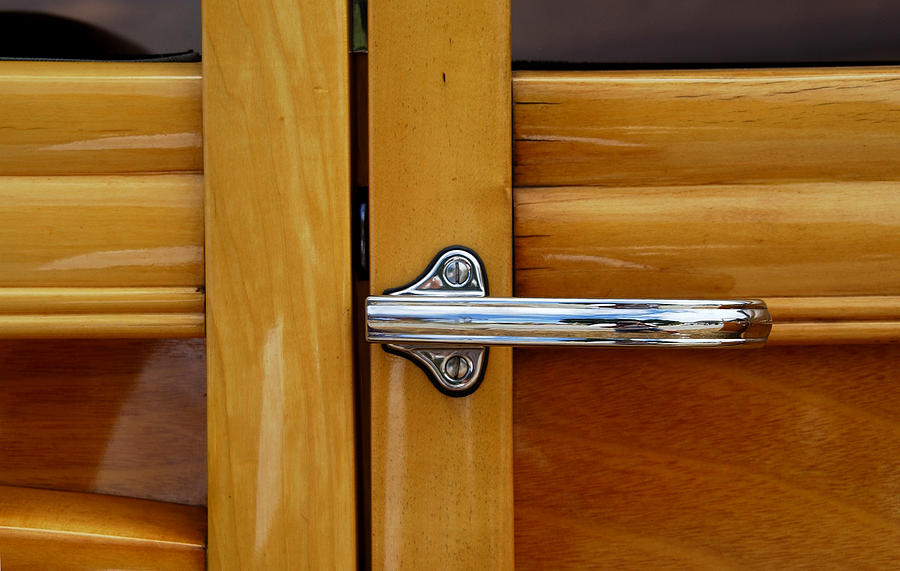 Handle Photograph by Val Jolley
