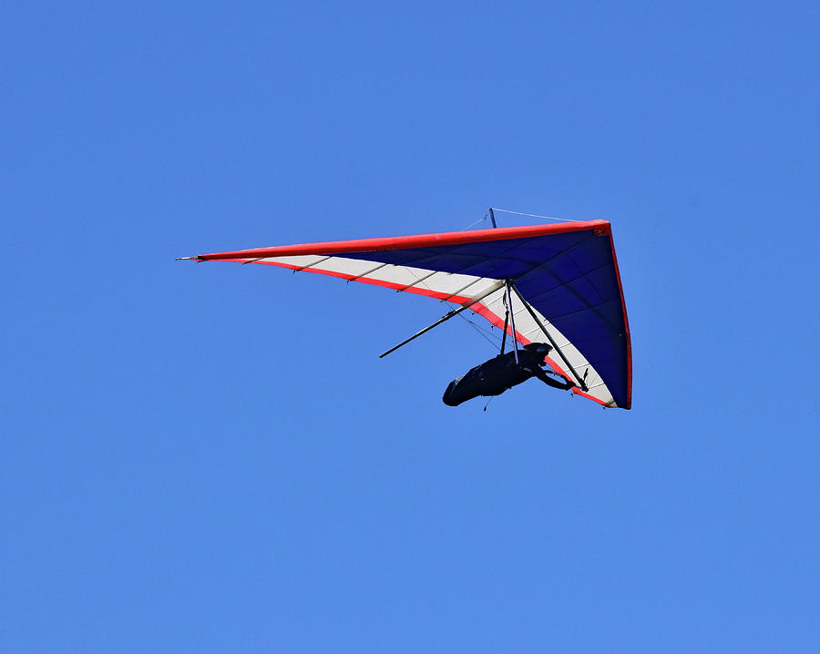 Hang Gliding No. 1-1 Photograph by Sandy Taylor
