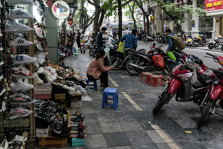 Hanoi Street Scene 1 Photograph by Steven Richman