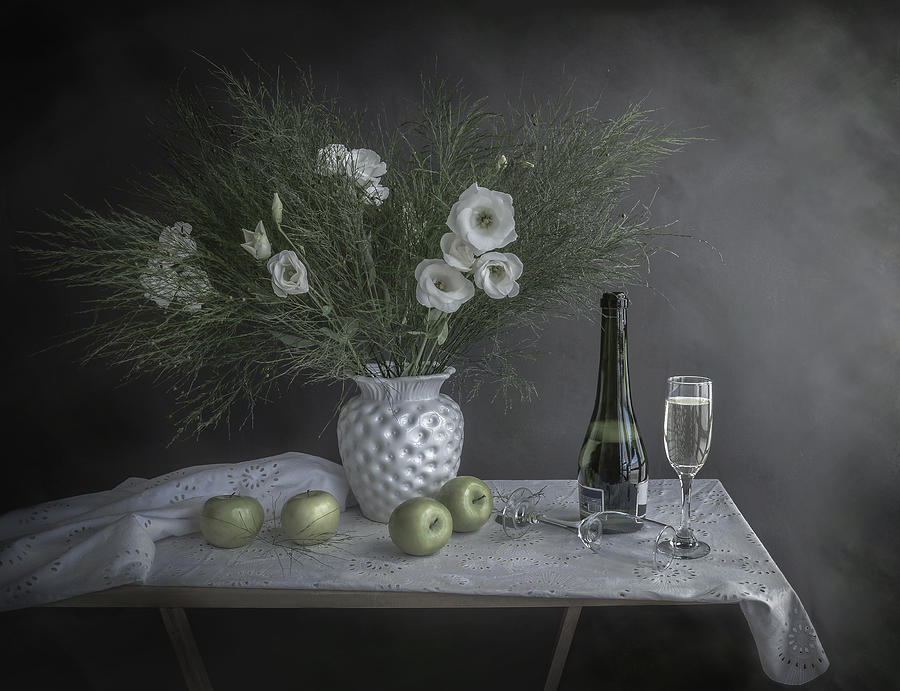 Wine Photograph - Happy New Year by Margareth Perfoncio