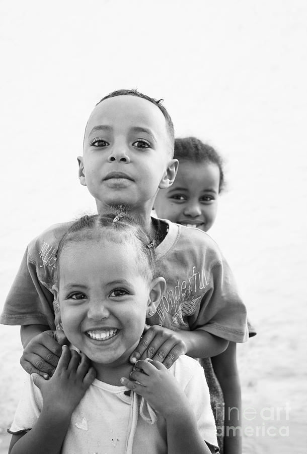 Happy Smiling Ethiopian African Kids In Harar Near Somalia Borde Photograph by JM Travel Photography