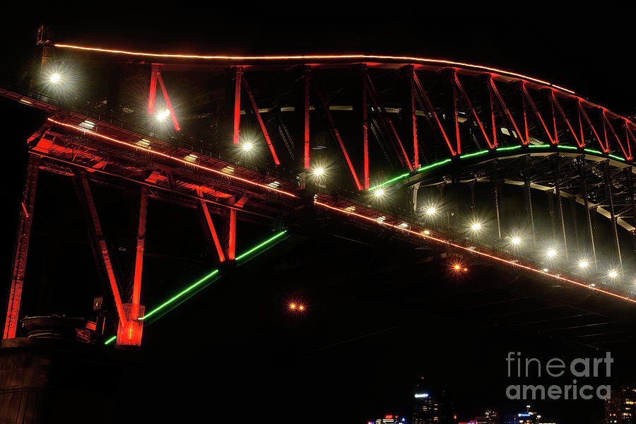 Abstract Photograph - Harbor Bridge Green and Red by Kaye Menner by Kaye Menner
