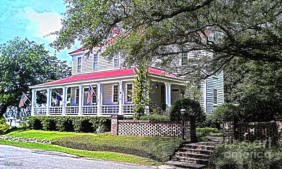 Harbor House Bed And Breakfast Photograph By Rod Farrell - Fine Art America