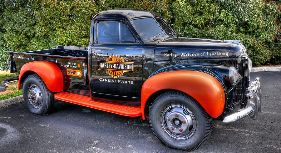  Harley Davidson Truck  Photograph by Todd Hostetter