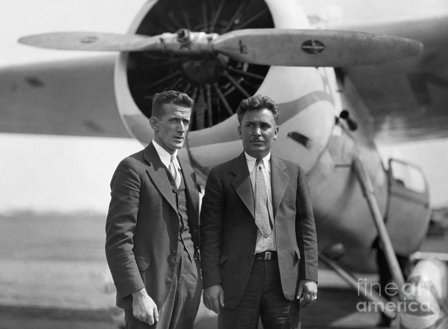 Harold Gatty & Wiley Post Photograph by Photo Researchers, Inc.