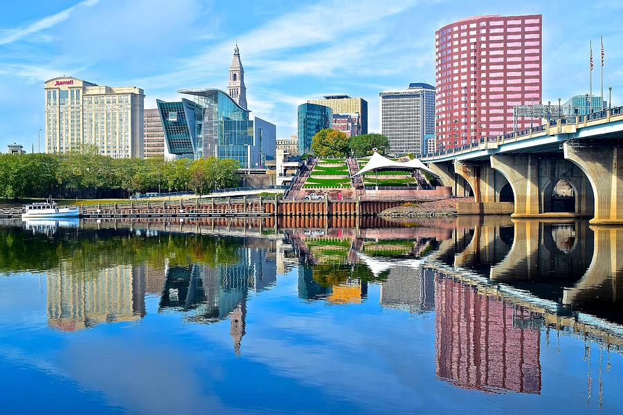 Hartford Photograph - Hartford Reflects by Frozen in Time Fine Art Photography