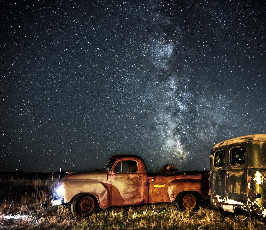 Hauling Milky Photograph by Evan Jones - Fine Art America