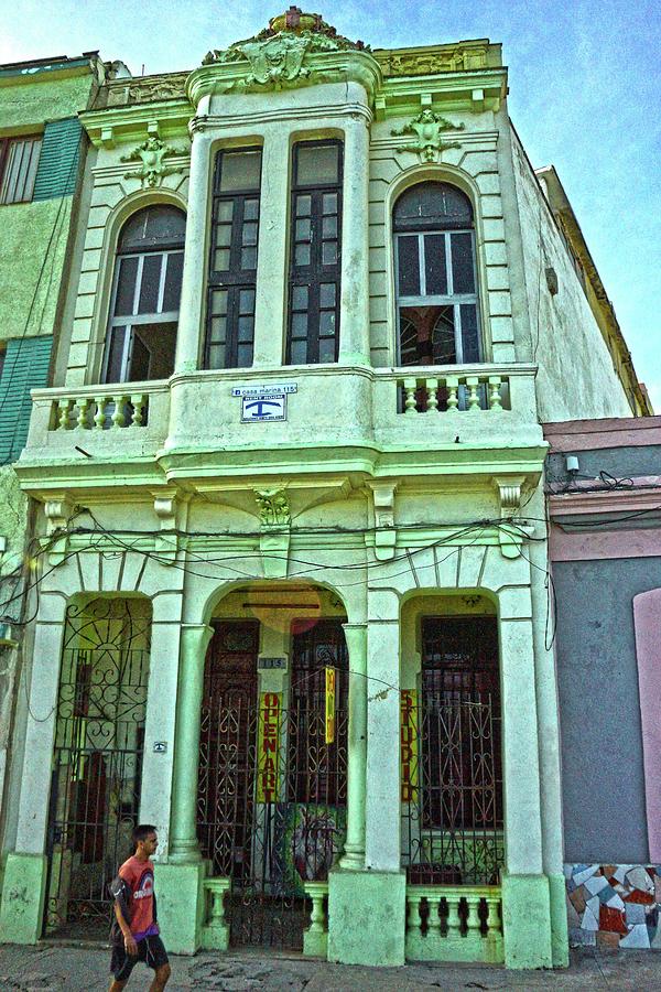 Havana-55 by Rezzan Erguvan-Onal Havana-55 by Rezzan Erguvan-Onal