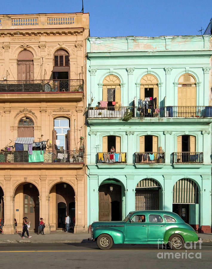 Architecture Photograph - Havana Classic by Jim Chamberlain