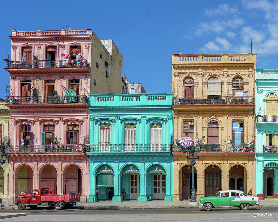 Havana, Cuba - 8x10 Photograph by Lance Raab Photography