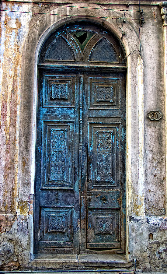 Havana Door 3 Photograph by Claude LeTien