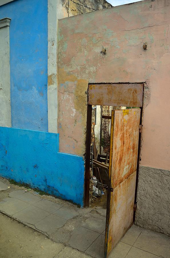 Havana Door Photograph by Steven Richman