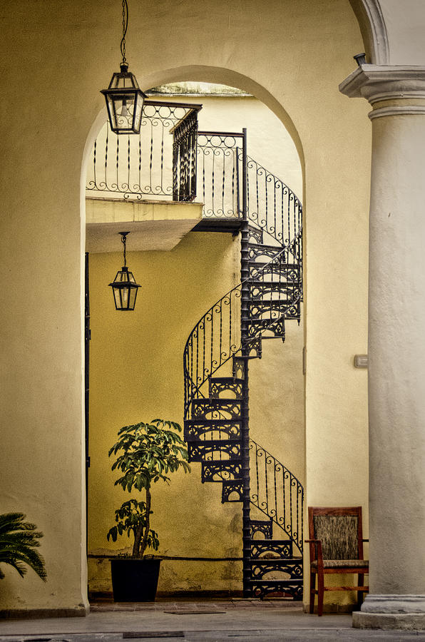 Havana Staircase Photograph by Claude LeTien