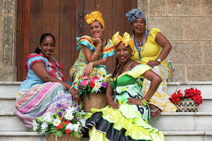 havana style dresses