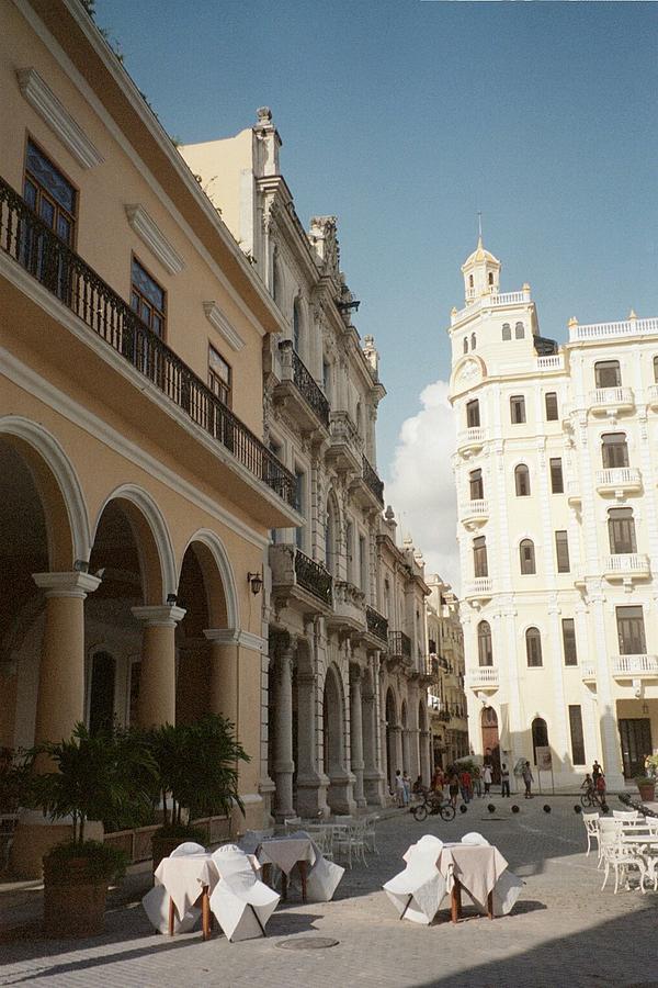 Havana Vieja Photograph