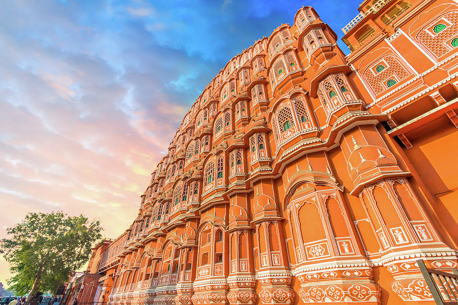 Hawa Mahal - Jaipur by Nila Newsom Hawa Mahal - Jaipur by Nila Newsom