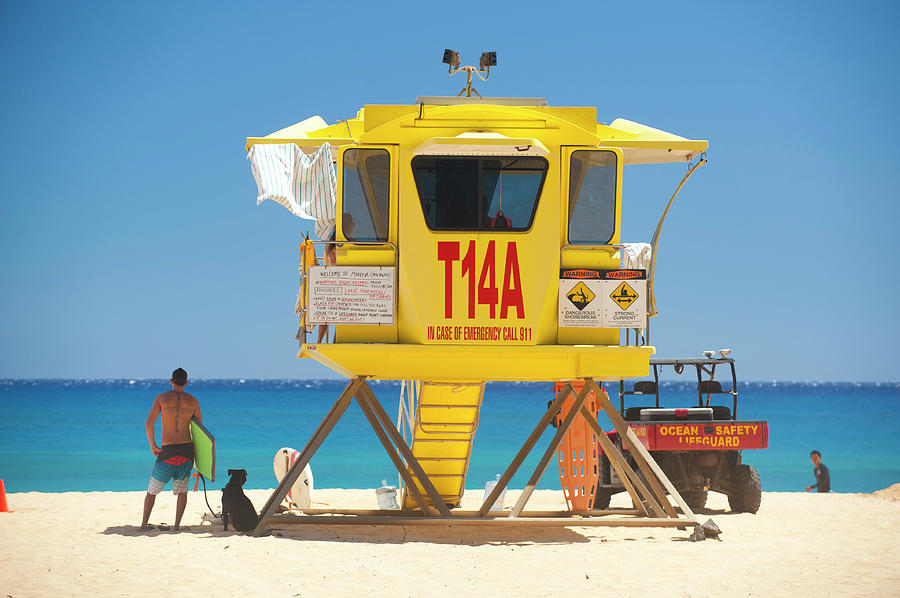 Hawaiian lifeguard tower Photograph by Stephen Simpson