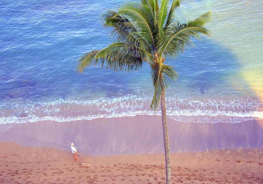 Hawaiian Morning Photograph by Kathy Bassett