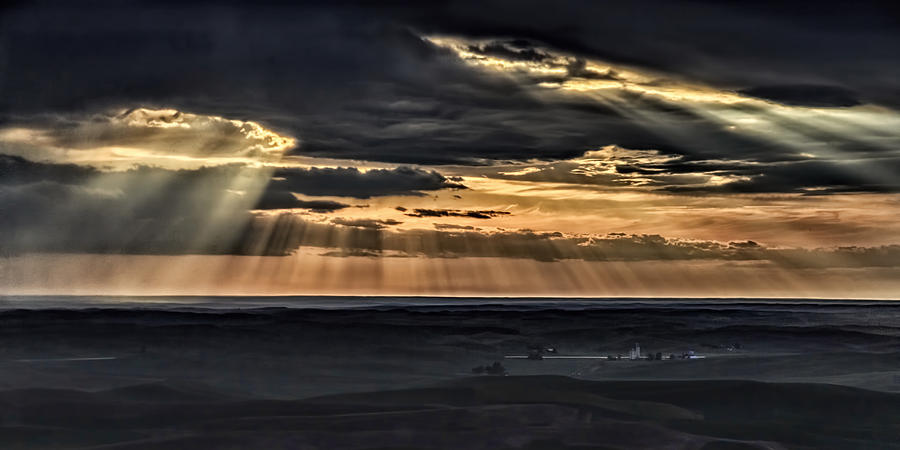 Heavens Rays Over The Palouse Photograph by Wes and Dotty Weber