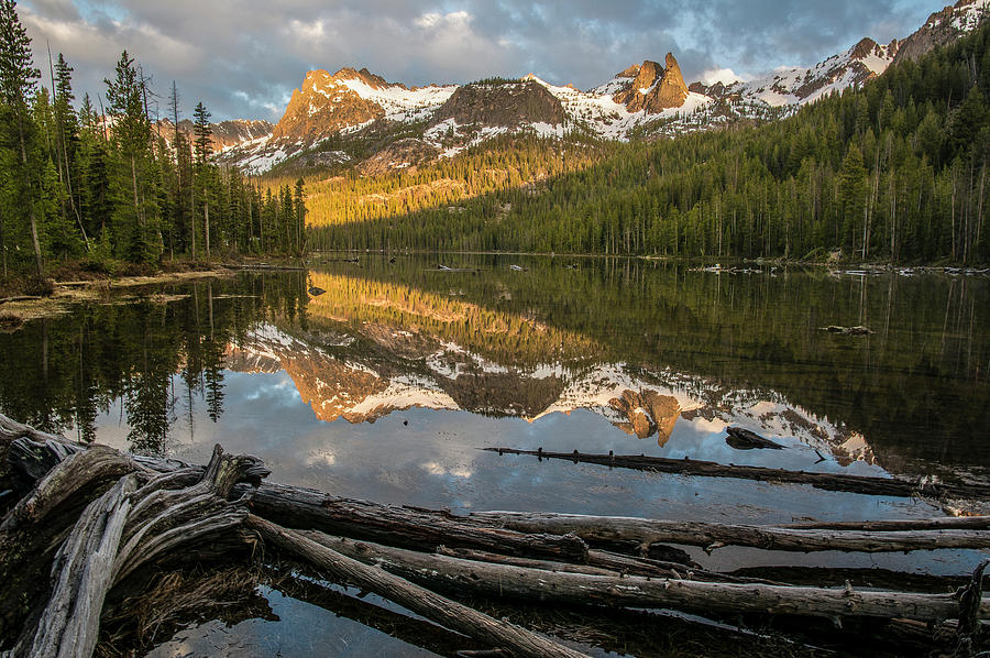 Hell Roaring Lake Sunrise 2 Photograph by Aaron Spong